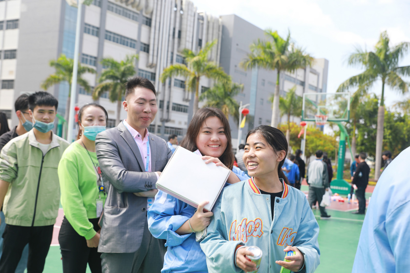 就地過年，年味不減—我在勝宏挺好的